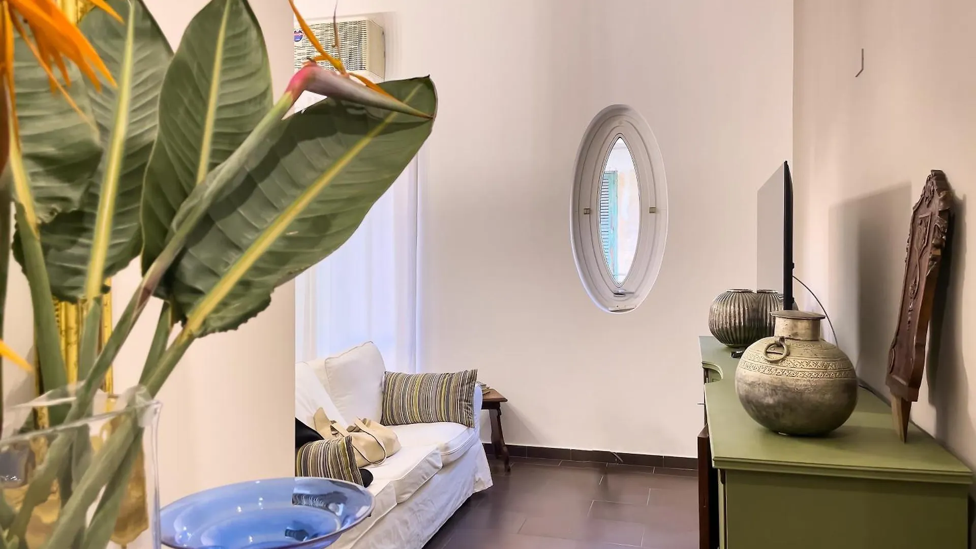 팔레르모 Flat44 아파트